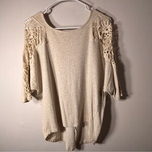 Black Bead Ivory Knit Top